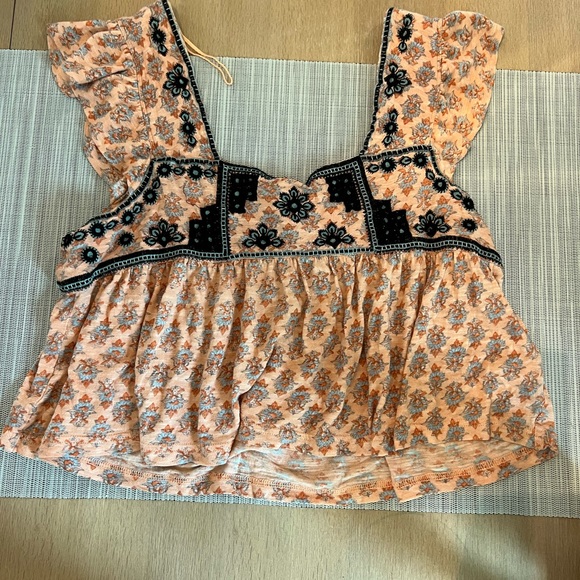 Free People top - Picture 2 of 3